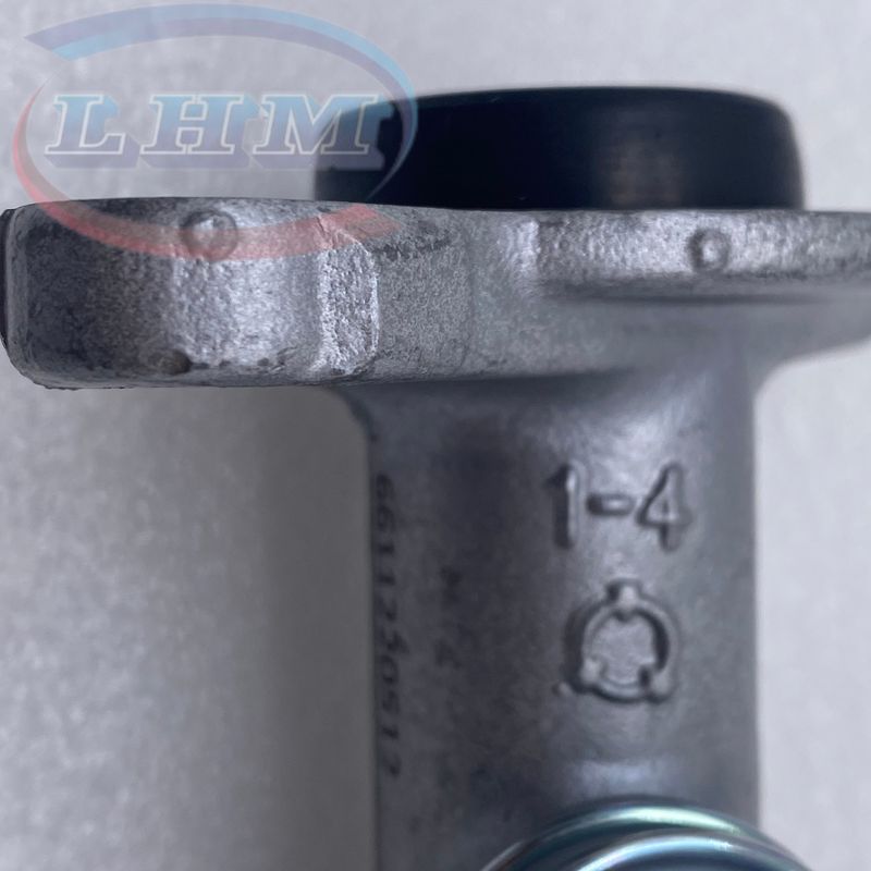 8-98062276-0 Auto Part Clutch Master Cylinder For Isuzu NPR  8-98062276-0